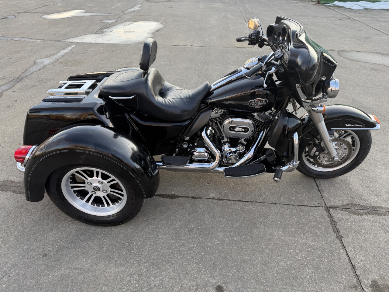 2009 Harley-Davidson FLHTCUTG Tri Glide Ultra Classic